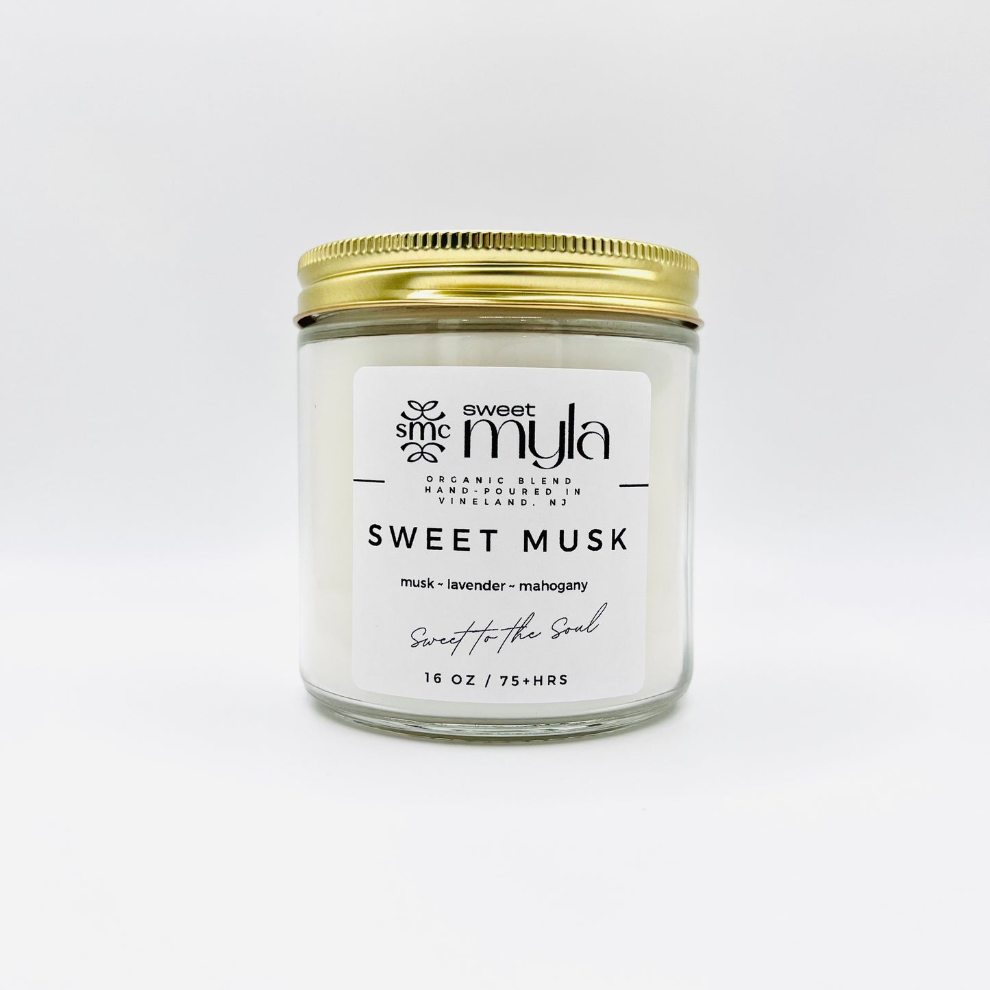 Sweet Musk Candle with fragrance notes of Musk, Lavender & Mahogany